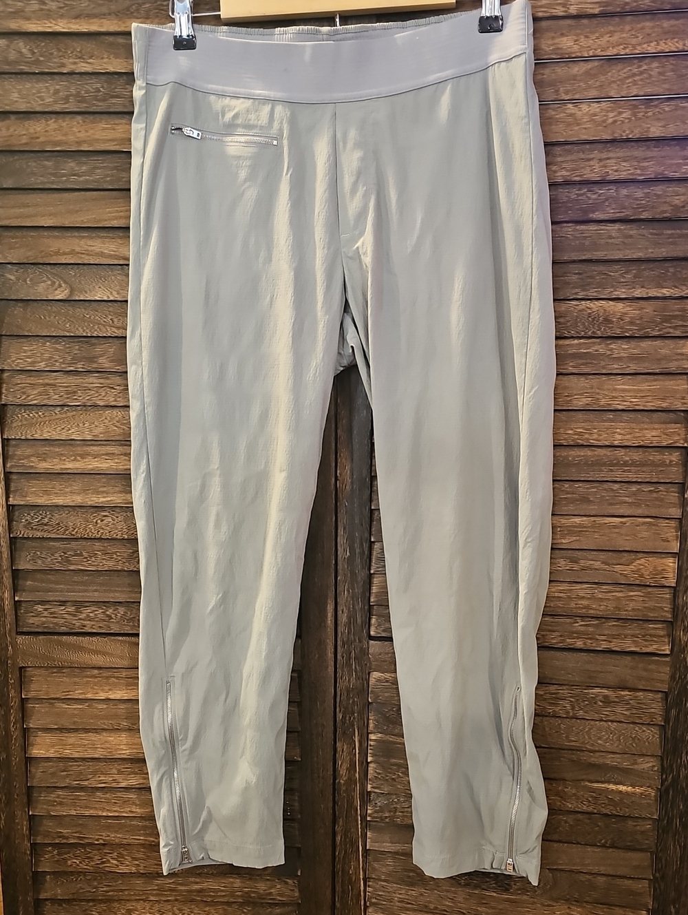 Athleta Mod Trekkie Ankle Pants Gray Ankle Zip Trail Hiking Utility Sz 10 #891